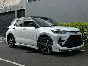 Toyota Raize Z Hybrid 2025