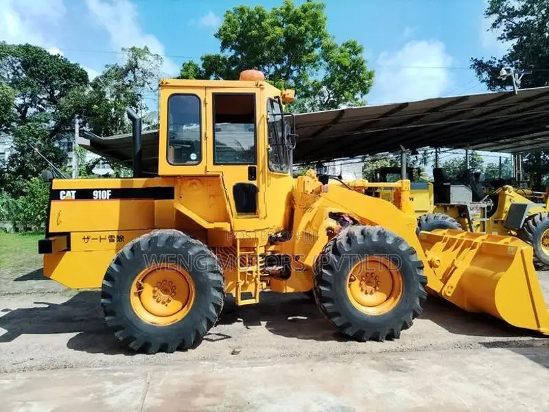 Caterpillar 910F Wheel loader