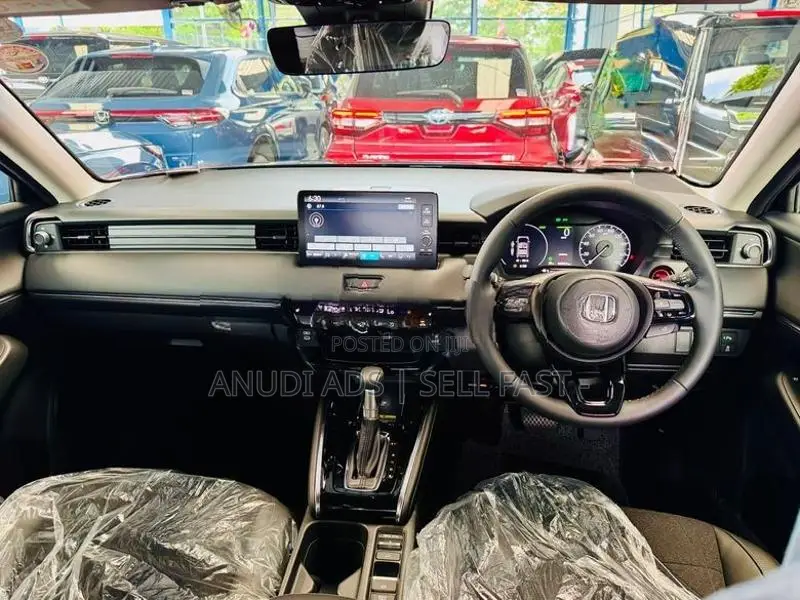 Honda Vezel Z grade Safety B/New 2026