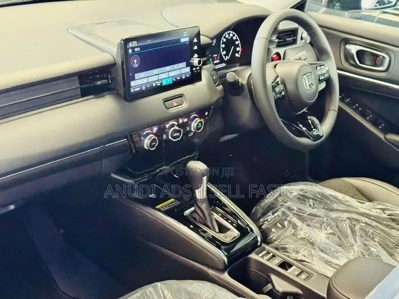Honda Vezel Z grade Safety B/New 2026