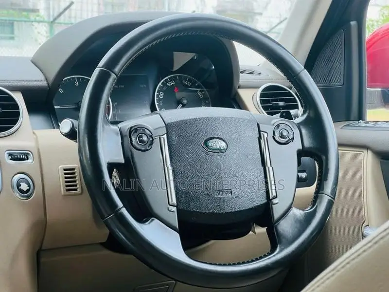 Land Rover Discovery 4S 2015