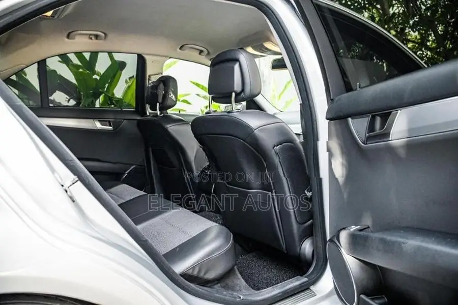 Mercedes Benz C180 Facelift 2011