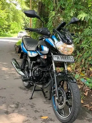 Bajaj Discover 125 2023