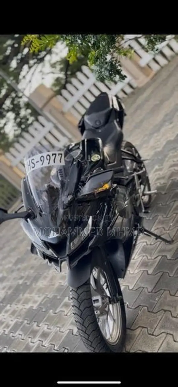 Yamaha R15 2019