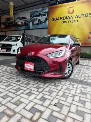 Toyota Yaris G LED 4 WAY BSM 2026