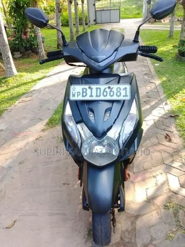 Honda Dio 2017