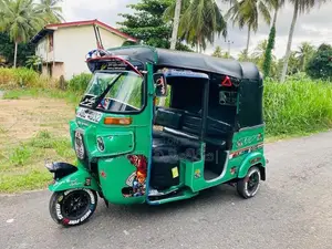Bajaj RE 4Stroke Three wheel 2016