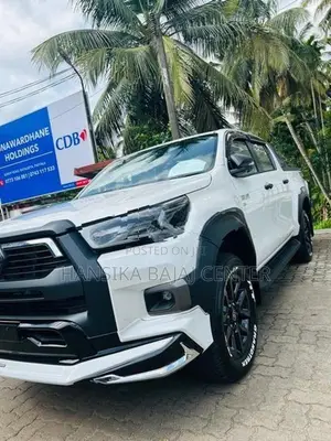 Toyota Hilux Rocco 2025