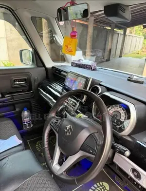 Suzuki Spacia 2018