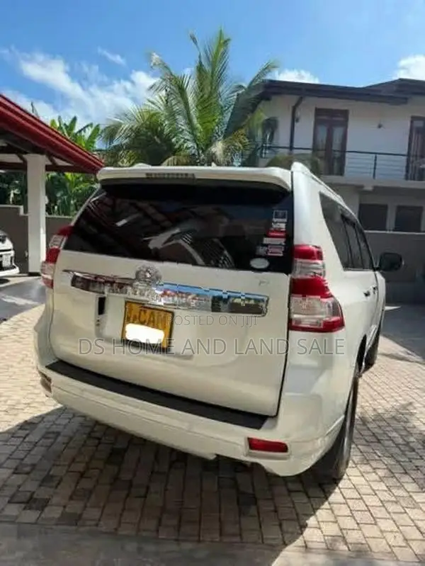 Toyota Land Cruiser Prado 150 2015