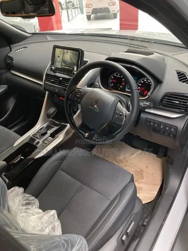 Mitsubishi Eclipse Cross 2025