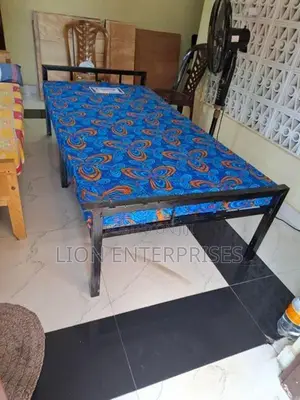 Single bed with mattress