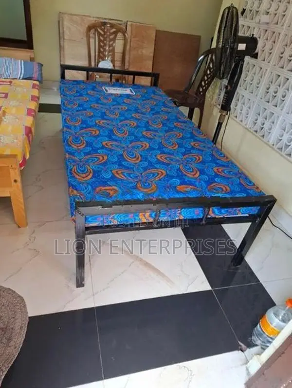 Single bed with mattress