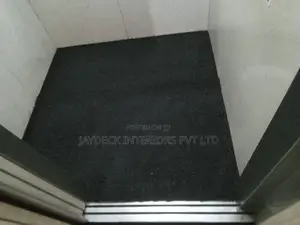 Entrance Mattin