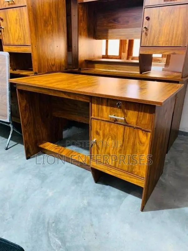 4×2 Melamine office tables