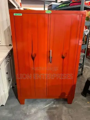 4×2.5 ft Steel half cupboards