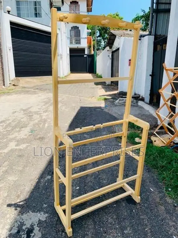 Wooden cloth racks