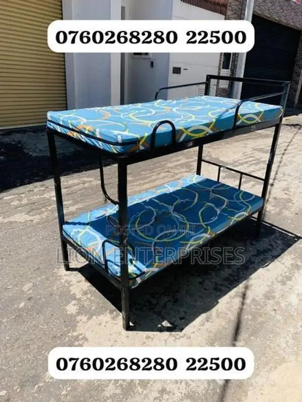 Bunk bed with 2 mattress