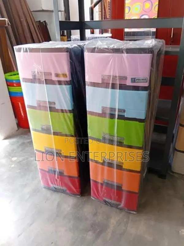 6 Drawer Plastic Cupboards