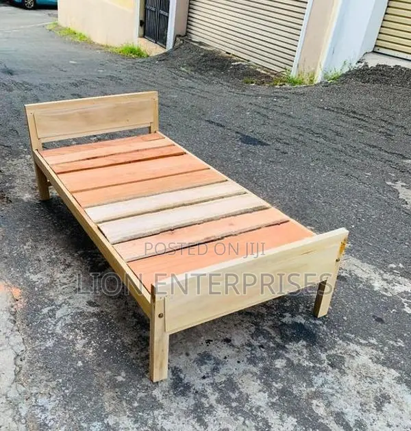 Single Wooden Beds 6×3 Ft