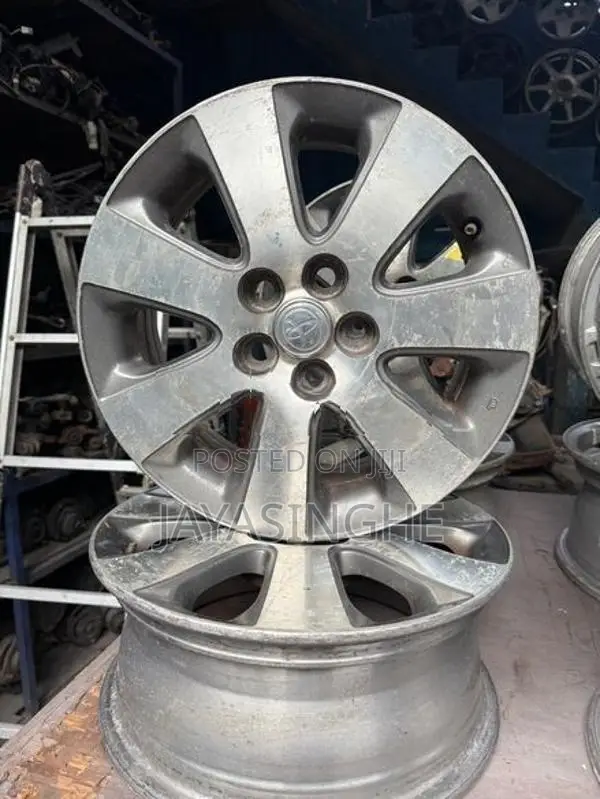 Toyota Allion Alloy wheels 15”