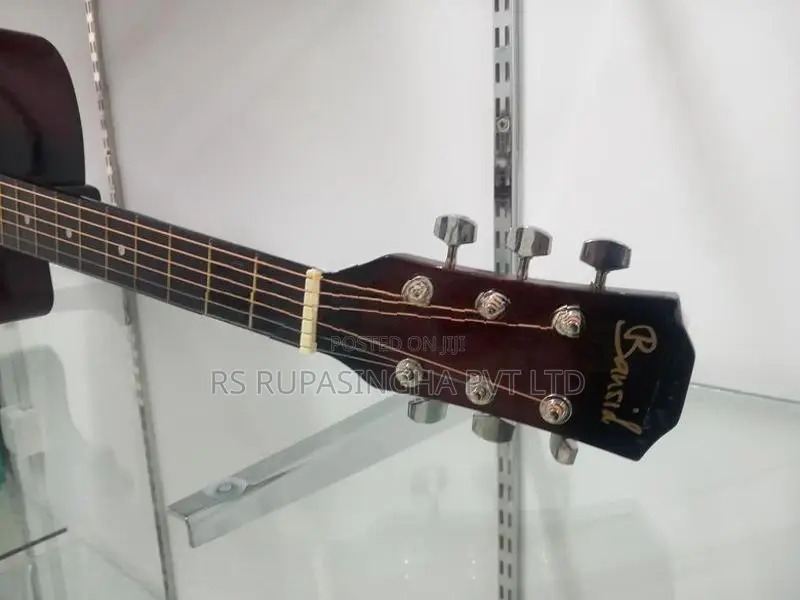 Box Guitar