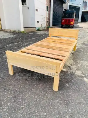 Single Actoniya Wooden Beds