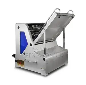 Industrial bread slicer