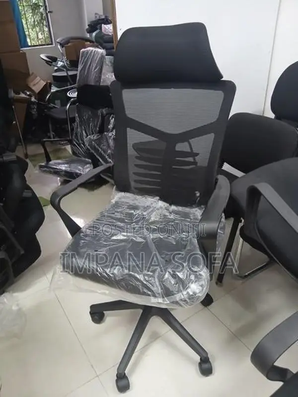 IMPANA OFFICE MESH BOSS CHAIR 850PLLUS 130KG