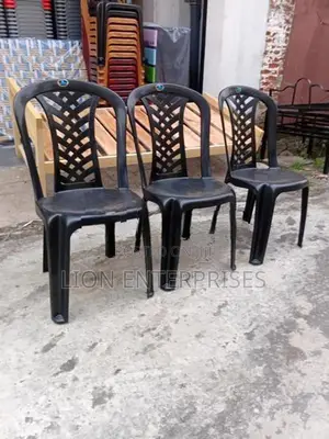 Plastic Dining Chairs