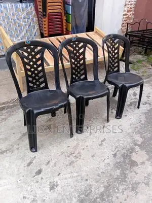 Plastic Dining Chairs