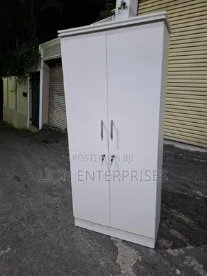 6×2.5 White Color Melamine Cupboards