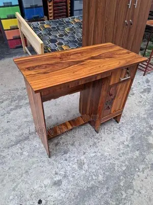 Melamine Office Tables