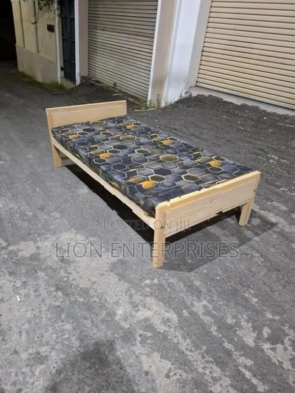 Single Bed with Mattress 6×3ft