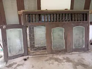 Teak Wood Windows ( තේක්ක දැව ජනෙල් )