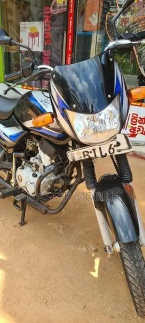 Bajaj CT100 2019