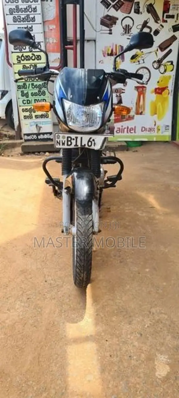 Bajaj CT100 2019