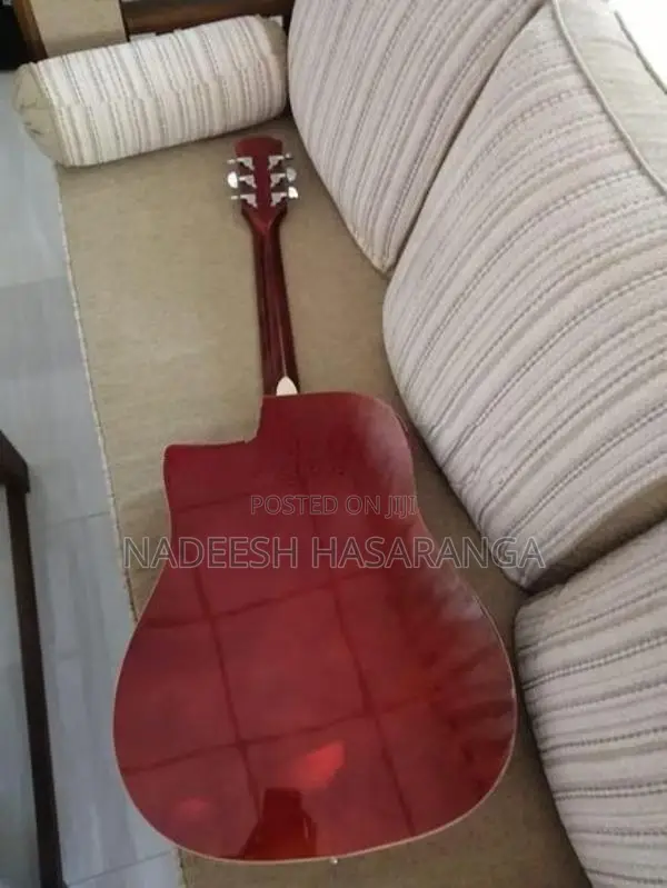 Kabat Acoustic Box Guitar