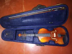 Victoria Violin