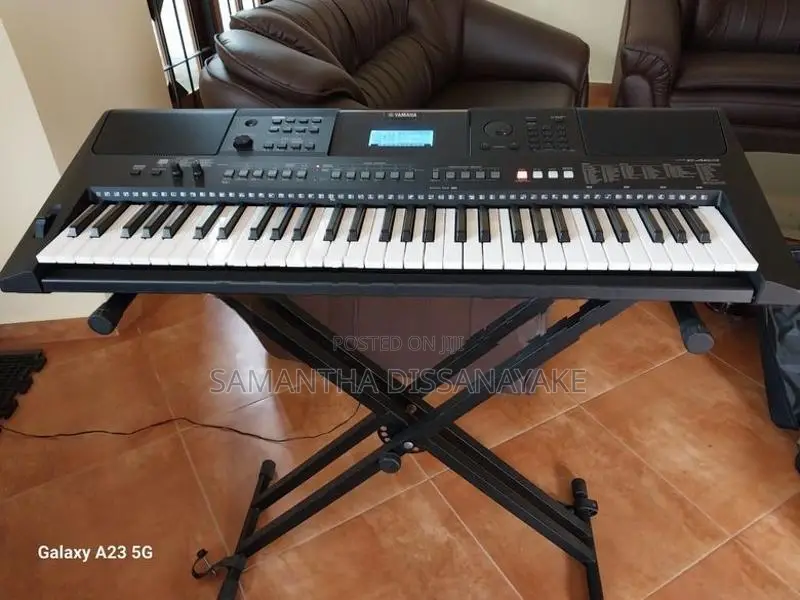 Yamaha Organ E 463