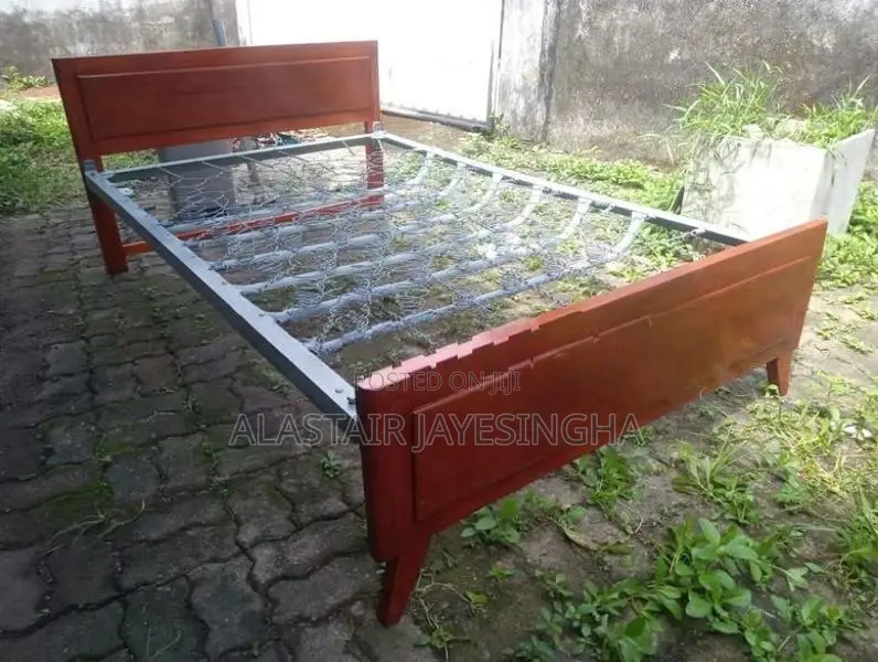 Imported 6x4 double spring bed
