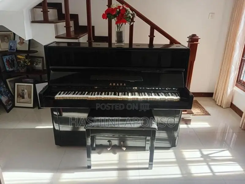Yamaha Piano