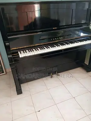 Yamaha Piano
