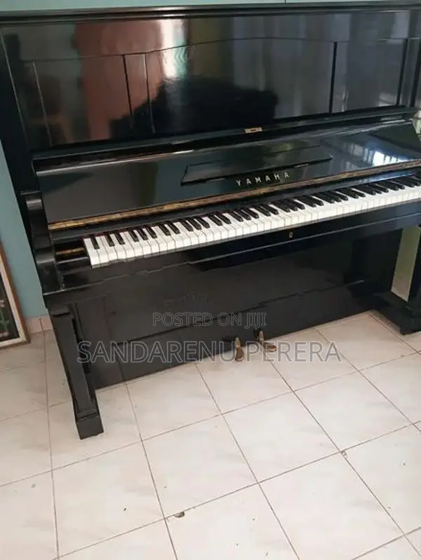 Yamaha Piano