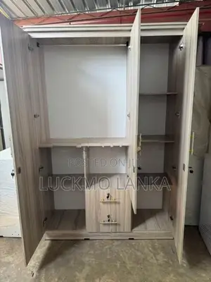 New 3 Door Melamine Cupboard (Hh6)