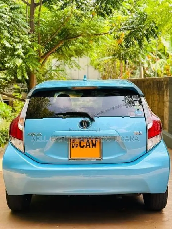 Toyota Aqua 2016