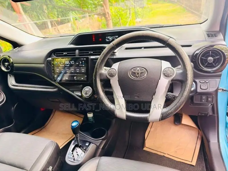 Toyota Aqua 2016