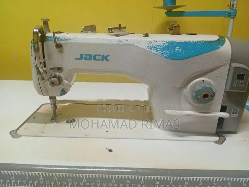 Jack F4 Sewing Machine