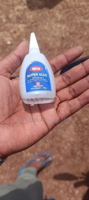 Super Glue
