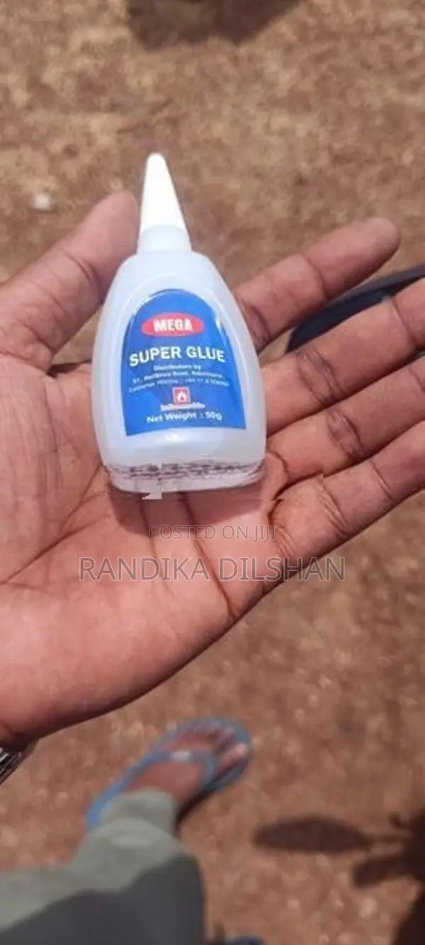 Super Glue